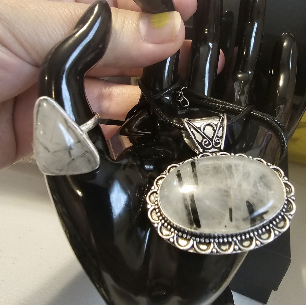 A new lot rings DIFERENT PRICES sizes, shapes,stones,colors,  etc..ASK ME!!! - Picture 6 of 17